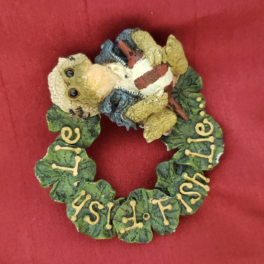 3/$20 Boyds Bear Frog / Fishing Pin